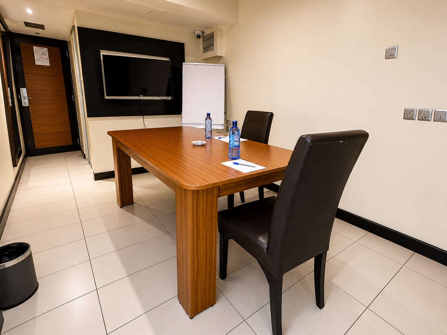 Aberdare 6 versatile meeting space